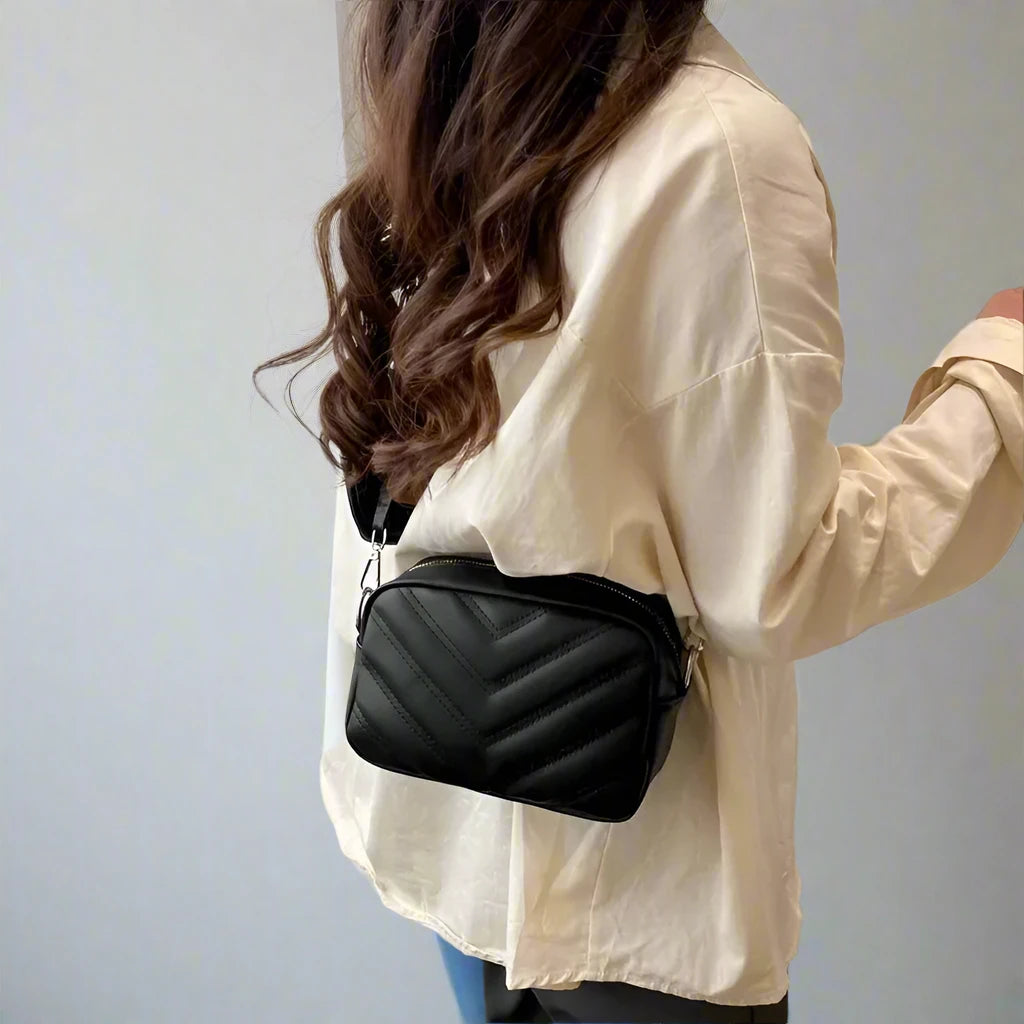 Casual Leather Crossbody Bag - Stylish and Functional for Everyday Adventures